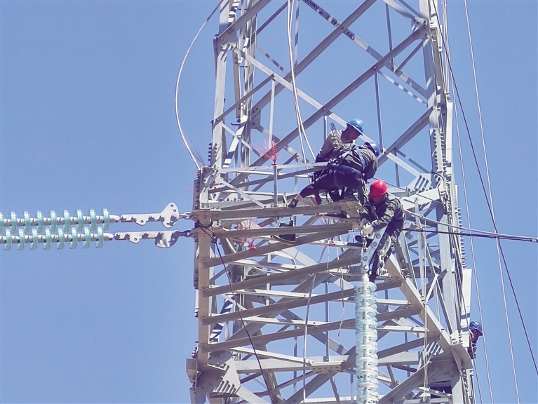 高空+地面+飞巡   精益化验收强电网