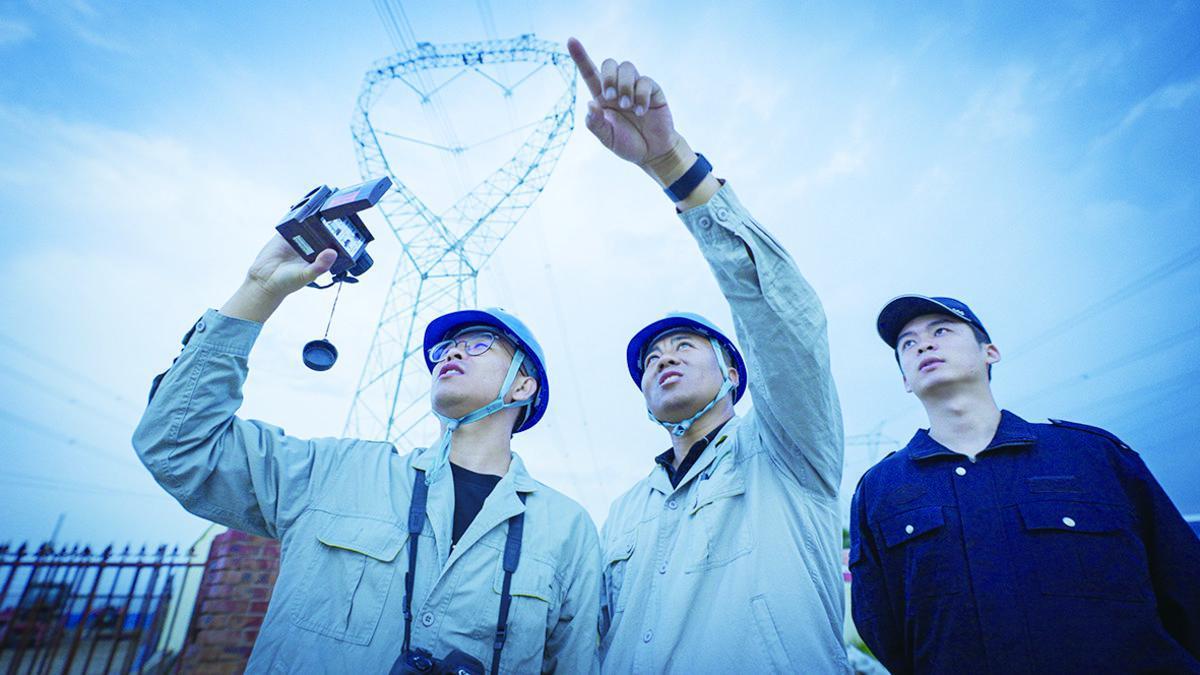 阅兵场有你们 保电场我们在