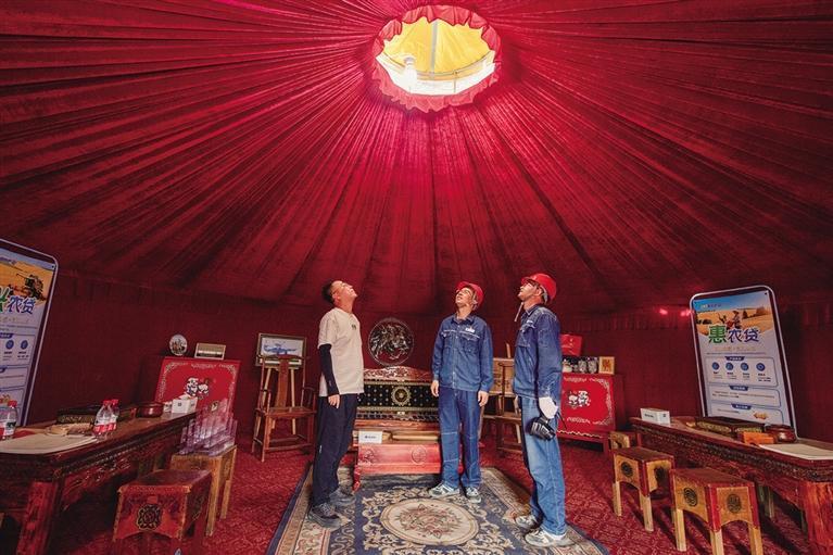 盛会落草原  热闹不“断电”